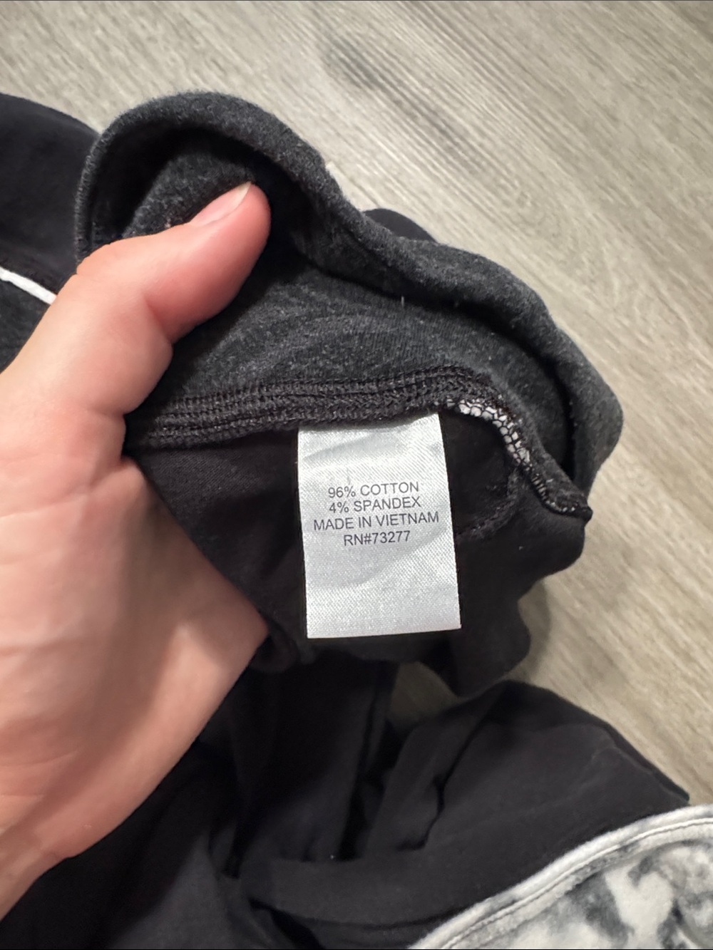 Bundle of SO Flare Yoga Pants - Picture 7 of 7